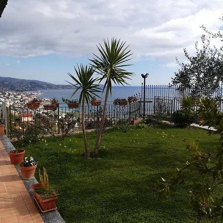 Bed and Breakfast Luna Sul Mare *